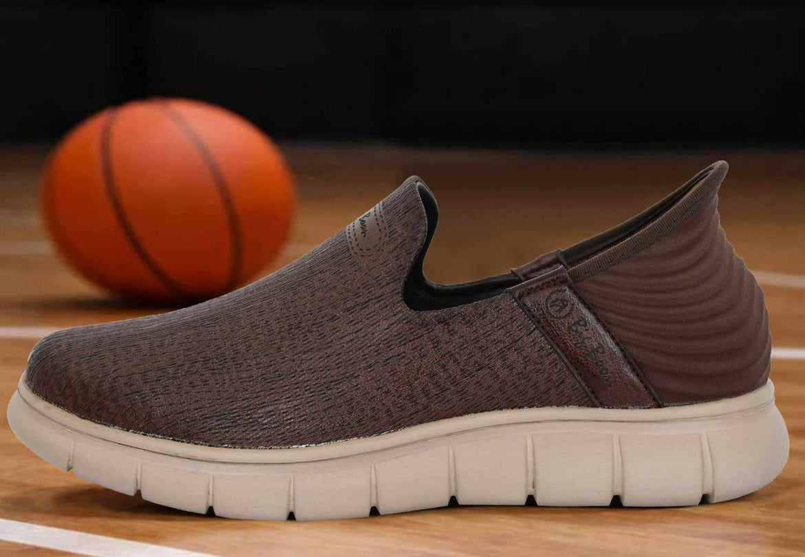 Men's hands-free shoes featuring zero gravity technology and slip-on design for ultimate comfort and convenience