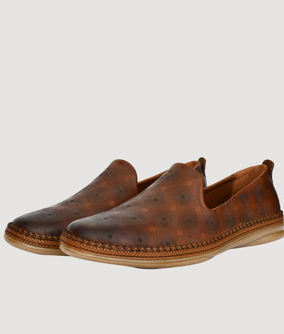 Big Boon men's brown leather slip-on casual shoes with flat TPR sole and stylish design